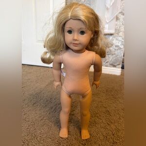 American Girl doll, girl of 2010, Lainie